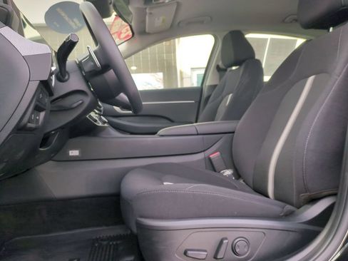 Used 2025 Hyundai Sonata SEL FWD image 20