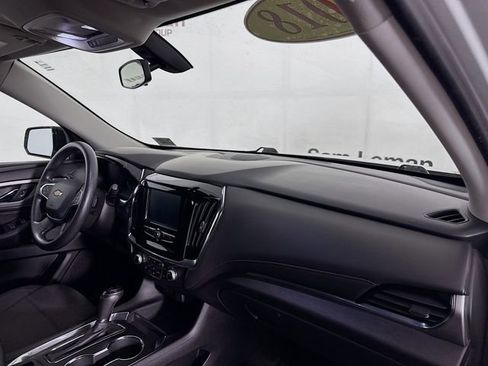 Used 2018 Chevrolet Traverse LS image 30