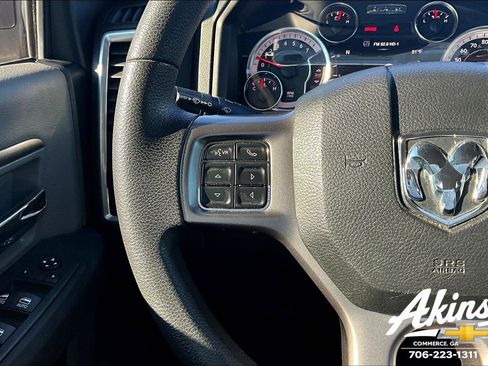 Used 2023 RAM 1500 Classic SLT w/ Trailer & Traction Group image 9