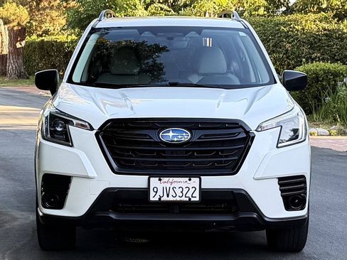 Used 2024 Subaru Forester AWD/4WD image 10