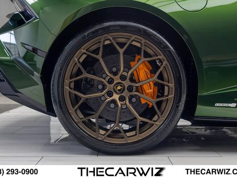 Used 2024 Lamborghini Huracan Tecnica RWD image 44