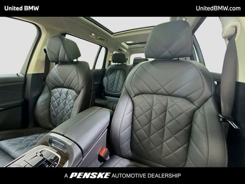 Used 2026 BMW X7 xDrive40i w/ Premium Package AWD/4WD image 5