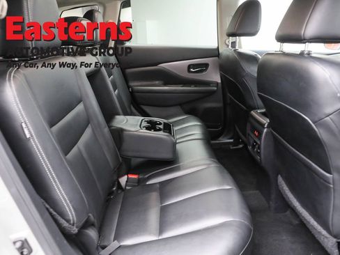 Used 2023 Nissan Murano SV image 24