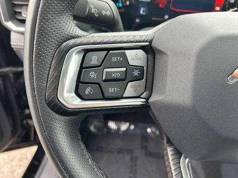 Used 2025 Ford Mustang GT Premium RWD image 15