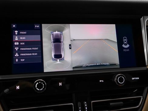 Used 2025 Porsche Macan image 37