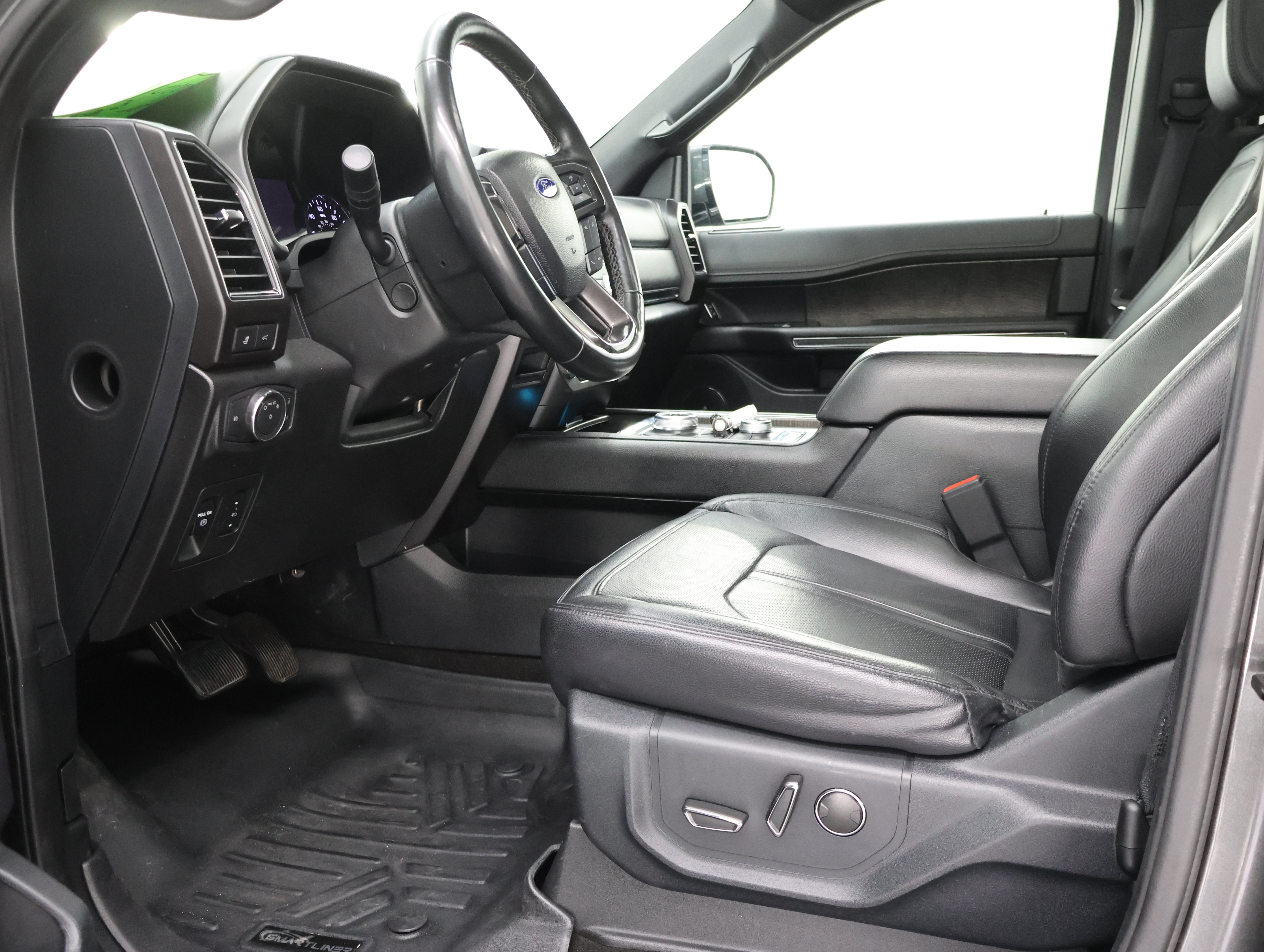 Used 2021 Ford Expedition Max Limited AWD/4WD image 7