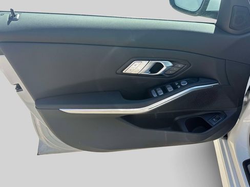 Certified 2025 BMW 330i xDrive Sedan w/ Convenience Package image 12