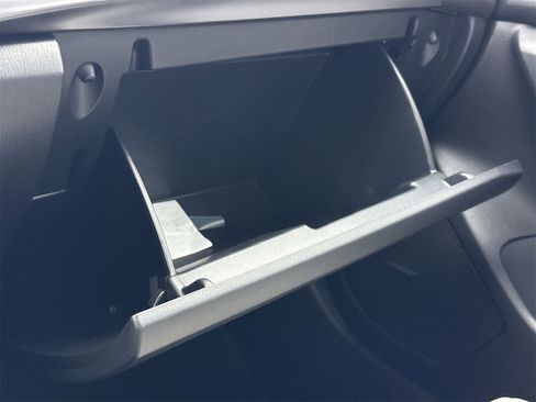 Used 2018 MAZDA MAZDA3 Grand Touring image 36