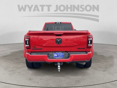 Used 2022 RAM 3500 Laramie w/ Max Tow Package AWD/4WD image 4