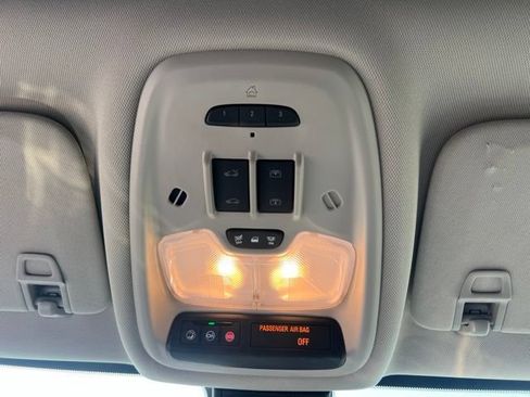 Used 2023 Buick Encore GX Essence w/ Experience Buick Package AWD/4WD image 34