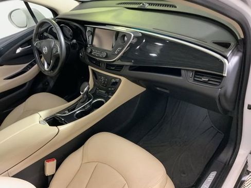 Used 2018 Buick Envision Essence image 32