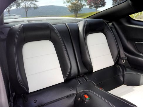 Used 2022 Ford Mustang GT Premium w/ Equipment Group 401A image 21