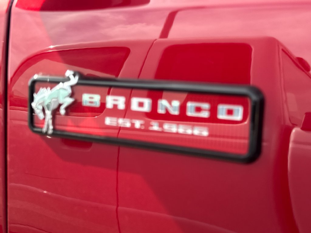 Used 2026 Ford Bronco Outer Banks w/ Sasquatch Package AWD/4WD image 5