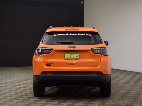 New 2026 Jeep Compass Latitude image 9