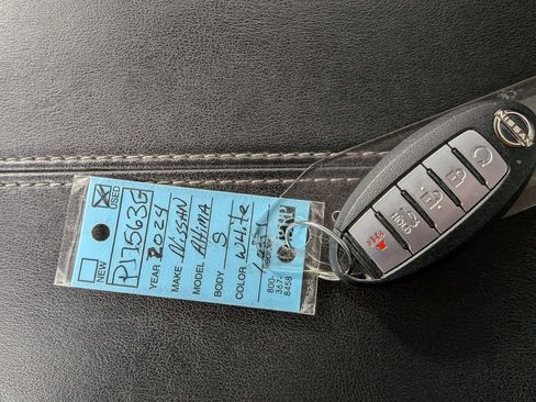 Used 2024 Nissan Altima 2.5 S FWD image 30