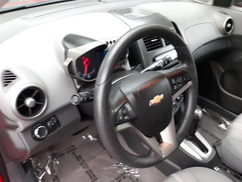 Used 2015 Chevrolet Sonic LT image 11