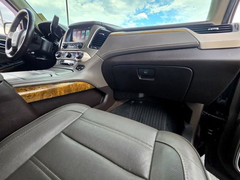 Used 2017 GMC Yukon Denali AWD/4WD image 69