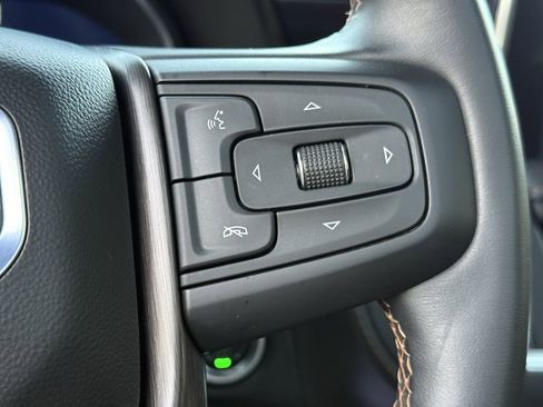 Used 2024 GMC Yukon AT4 w/ AT4 Premium Package image 19