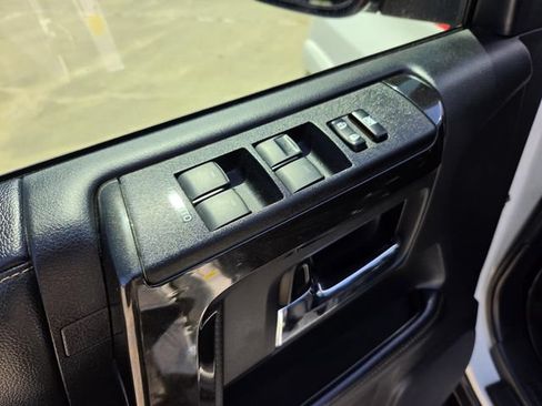 Used 2023 Toyota 4Runner 40th Anniversary SE AWD/4WD image 11