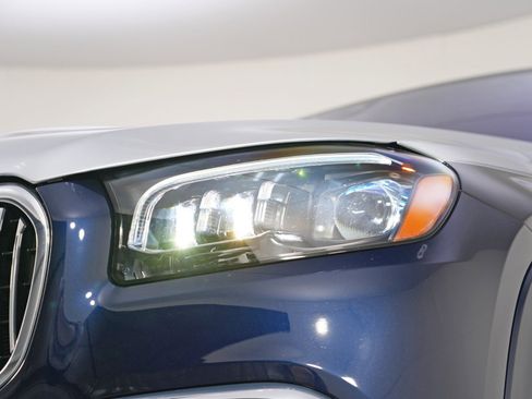 Used 2022 Mercedes-Benz Maybach GLS 600 4MATIC image 88