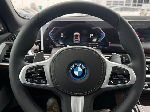 New 2026 BMW X5 xDrive50e w/ M Sport Package image 31