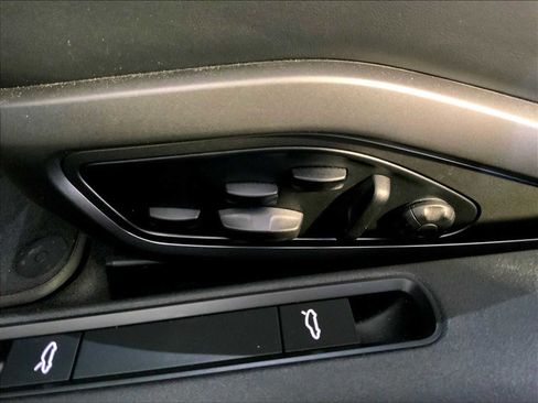 Certified 2022 Porsche 911 GT3 image 39