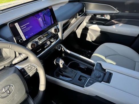 Certified 2026 Toyota Grand Highlander XLE AWD/4WD image 20