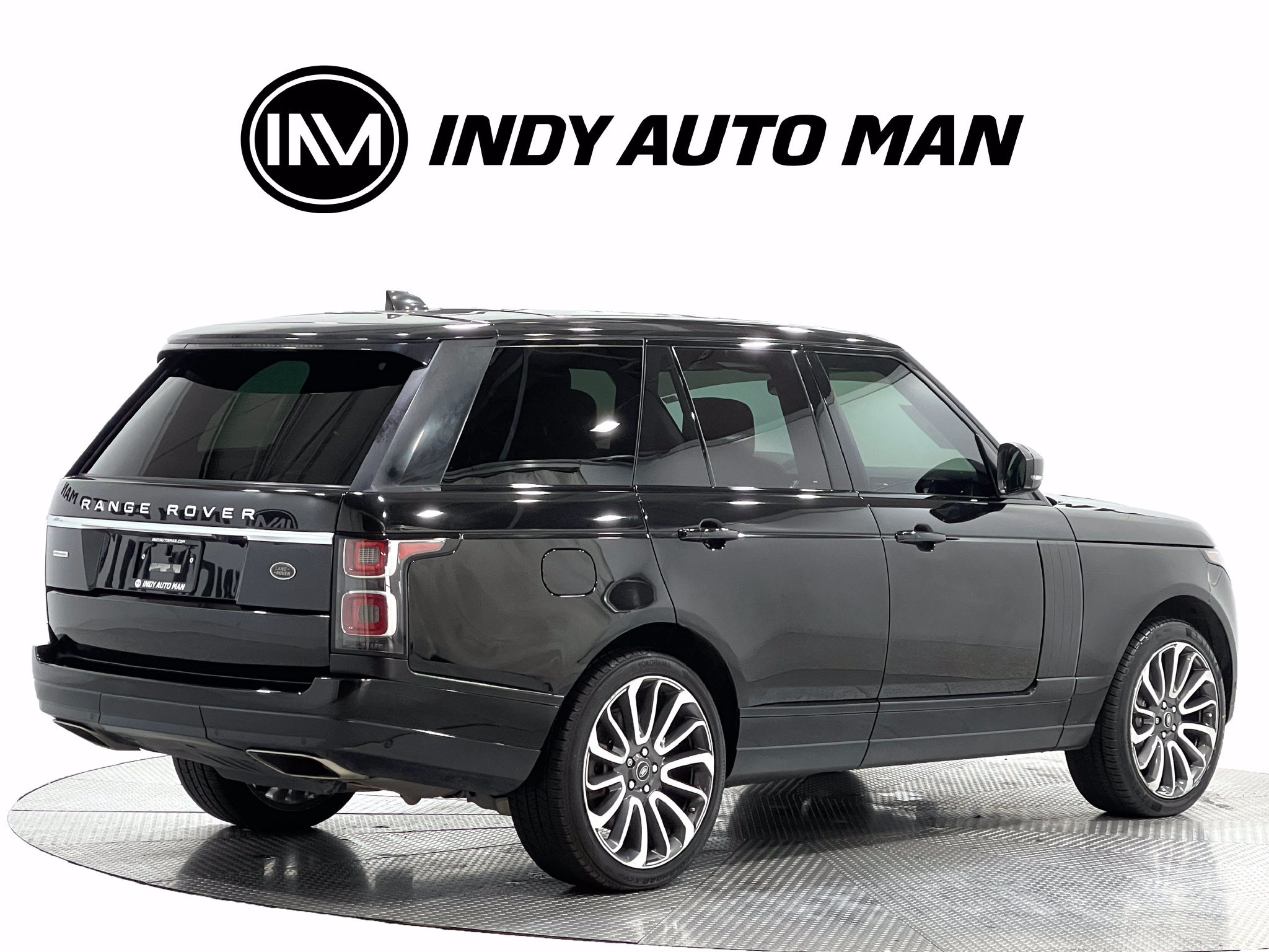 Used 2019 Land Rover Range Rover Supercharged AWD/4WD image 4