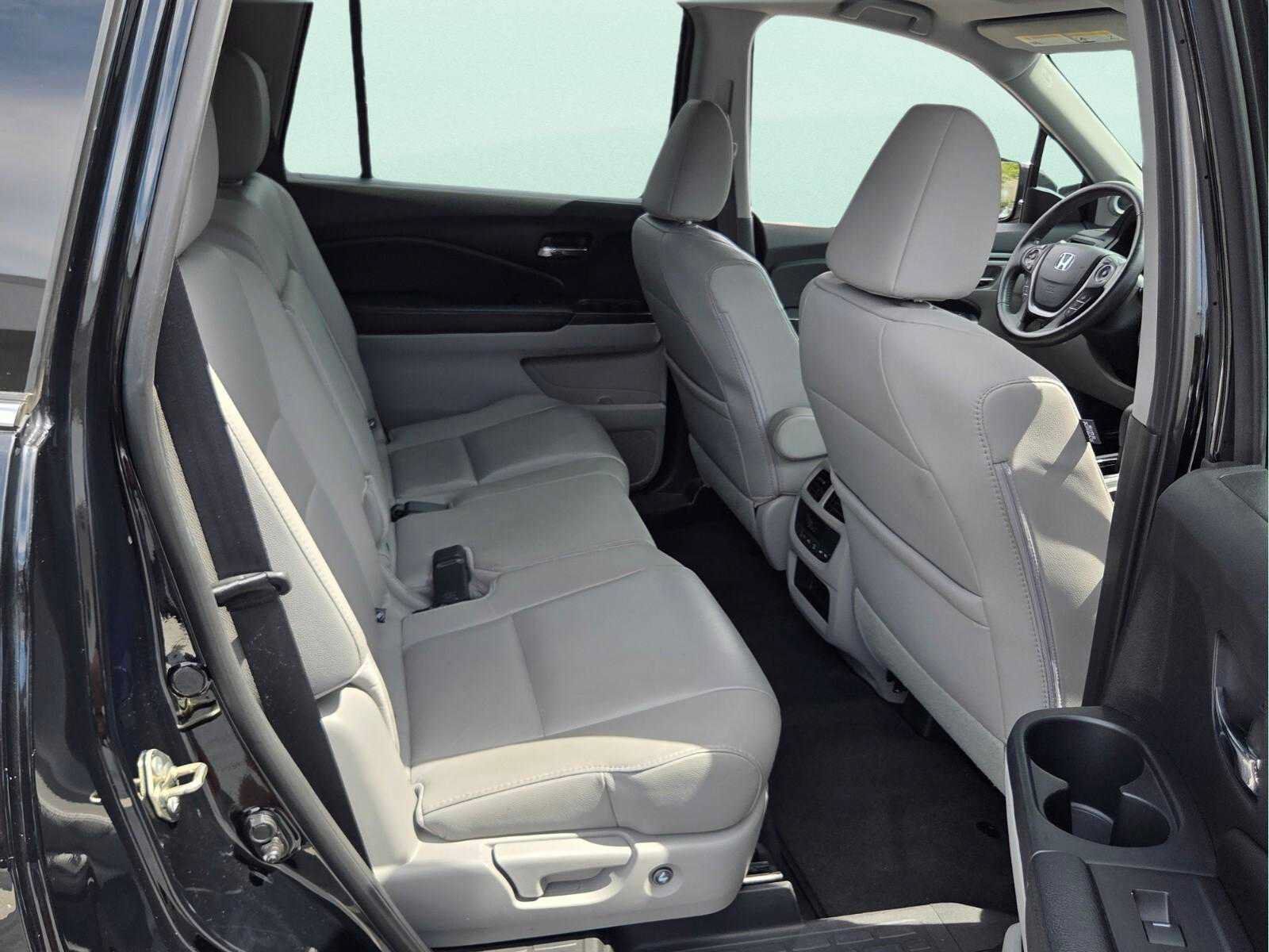 Used 2017 Honda Pilot EX-L image 18