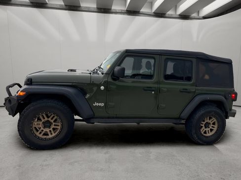 Used 2020 Jeep Wrangler Unlimited Sport AWD/4WD image 5