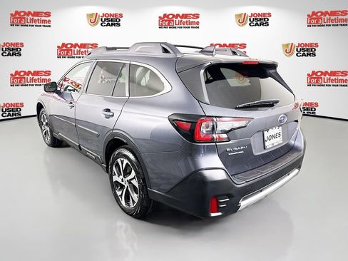 Used 2022 Subaru Outback Limited AWD/4WD image 2