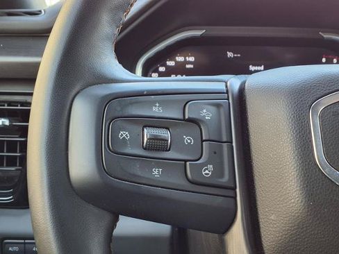 Used 2024 GMC Sierra 2500 AT4 w/ AT4 Premium Plus Package AWD/4WD image 12