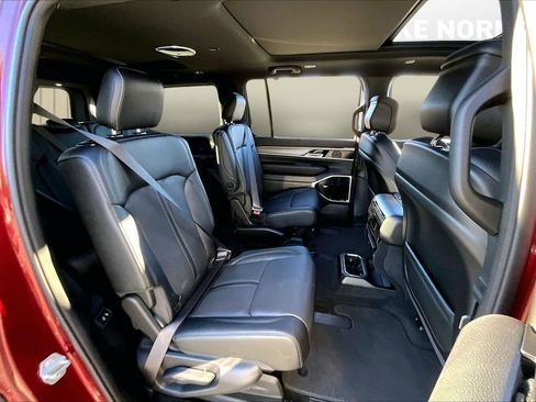 New 2026 Jeep Grand Wagoneer Limited image 23