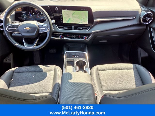 Used 2025 Chevrolet Equinox LT w/ Convenience Package II FWD image 13