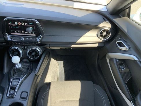 Used 2018 Chevrolet Camaro SS image 51