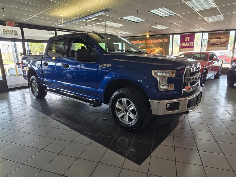 Used 2017 Ford F150 XLT AWD/4WD image 3