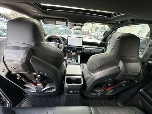 Used 2025 Toyota Tacoma TRD Pro image 33
