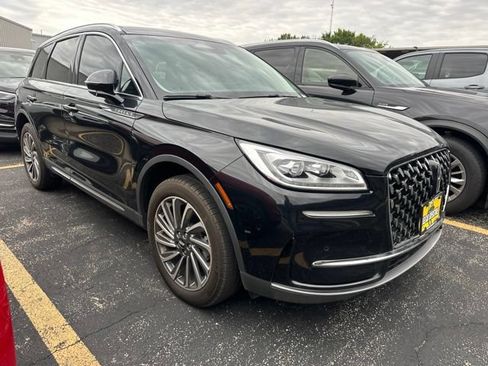 Used 2023 Lincoln Corsair Reserve w/ Equipment Group 201A AWD/4WD image 8