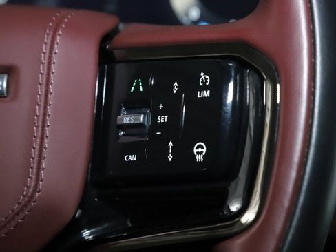 Used 2024 Land Rover Range Rover Sport Dynamic SE image 24