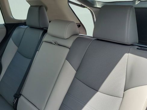 Used 2024 Toyota RAV4 Limited w/ Advanced Technology Package image 11