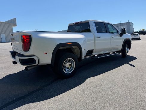 Used 2025 GMC Sierra 3500 Denali w/ Denali Reserve Package AWD/4WD image 23