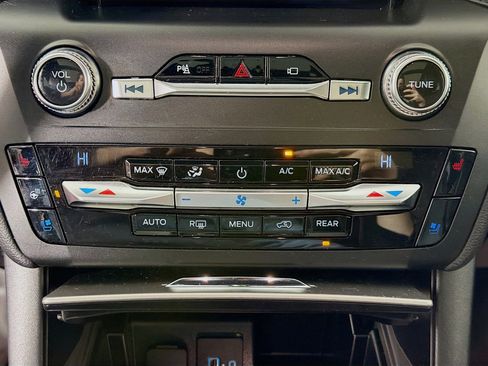 Used 2020 Ford Explorer ST w/ ST Street Pack image 19