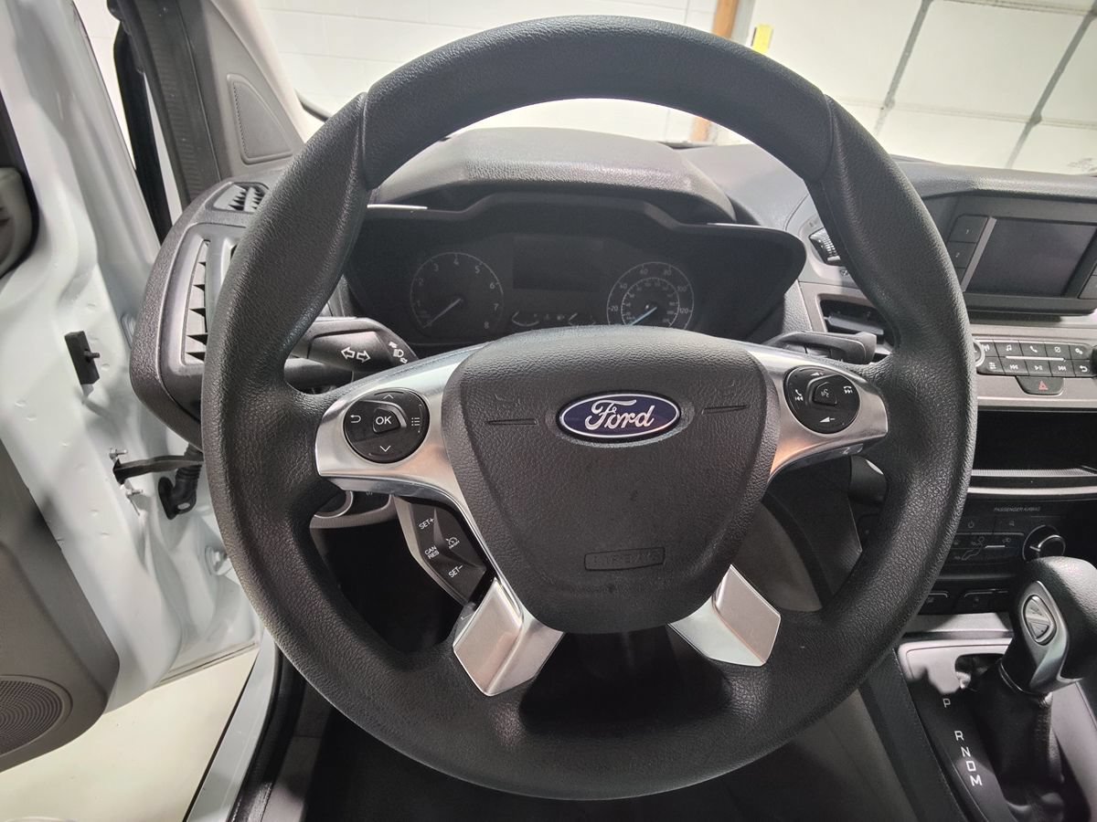 Used 2023 Ford Transit Connect XL FWD image 27