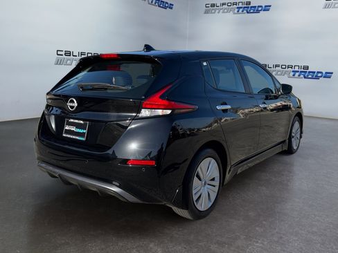 Used 2024 Nissan Leaf S image 5