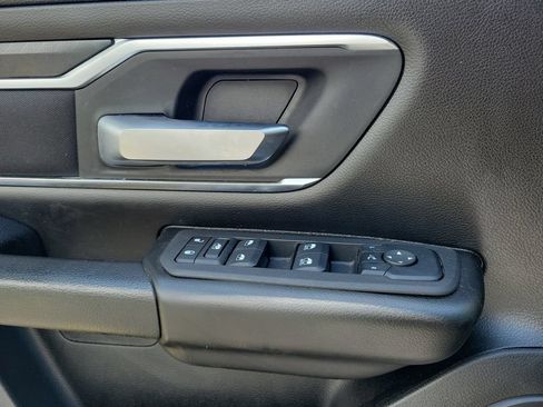 Used 2025 RAM 1500 Big Horn RWD image 16