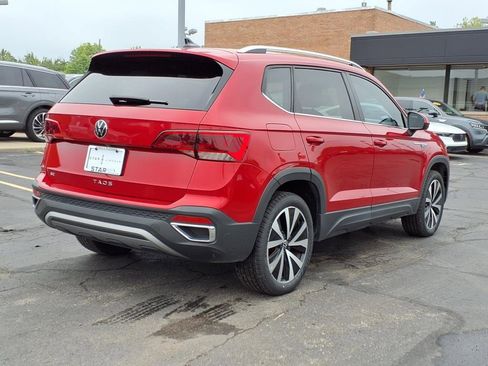 Used 2023 Volkswagen Taos SE image 7