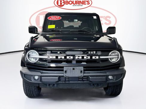Used 2025 Ford Bronco Outer Banks AWD/4WD image 5