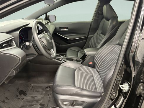 Used 2024 Toyota Corolla XSE FWD image 10