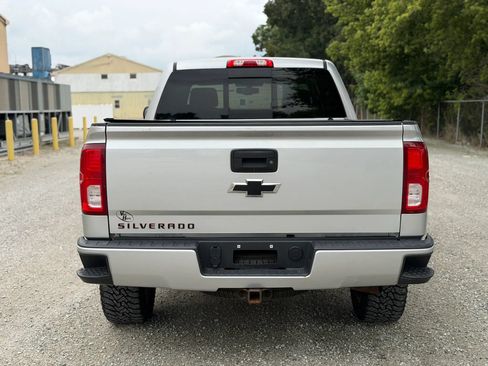 Used 2017 Chevrolet Silverado 1500 LTZ Z71 w/ Redline Edition AWD/4WD image 6