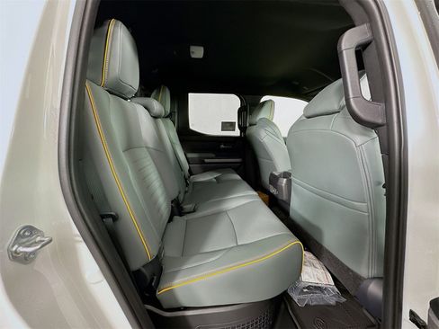 New 2025 Toyota Tacoma Trailhunter image 27